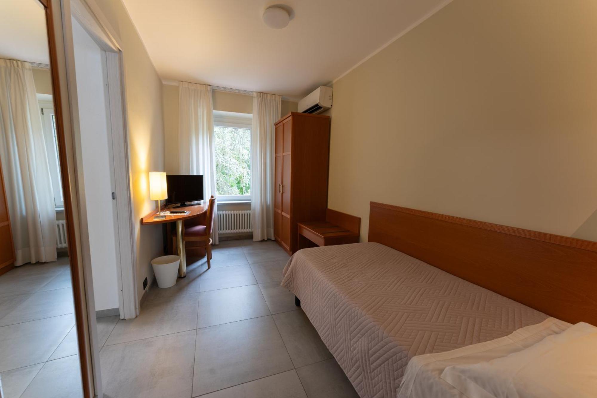 Terme Di Monte Valenza Hotel Luaran gambar